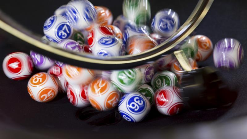 Rezultate Loto azi, 6 noiembrie 2025. Numerele câștigătoare joi la 6/49, Joker, 5/40, Noroc, Super Noroc și Noroc Plus