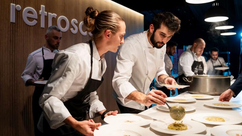 Chef Richard Abou Zaki a deschis pop-up-ul Retroscena cu o seară memorabilă. Ce surpriză a pregătit. Imagini spectaculoase