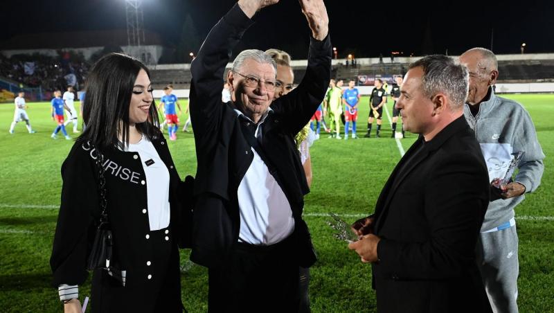 Când va avea loc înmormântarea regretatului antrenor Emeric Ienei. Se pregătesc onorarii militare pentru ultimul său drum