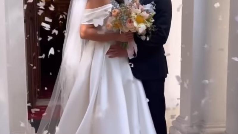 Oana Moșneagu, fotografia adorabilă din copilărie care a atras atenția fanilor ei. Cum arăta când a urcat prima oară pe scenă