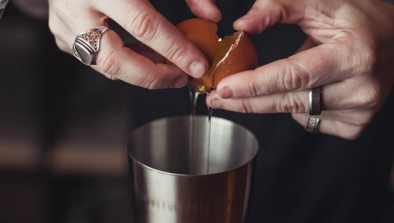 O practică riscantă a luat amploare pe platformele de socializare. Cât de periculoasă este ”dieta” pentru sănătate | VIDEO