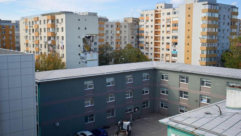 Colaj cu daunele produse de explozia blocului din Rahova