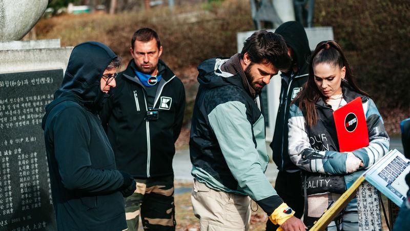 Semifinala Asia Express, 9 noiembrie 2025. Cine a câștigat ultima amuletă de pe Drumul Eroilor. Prin ce probă au trecut echipele