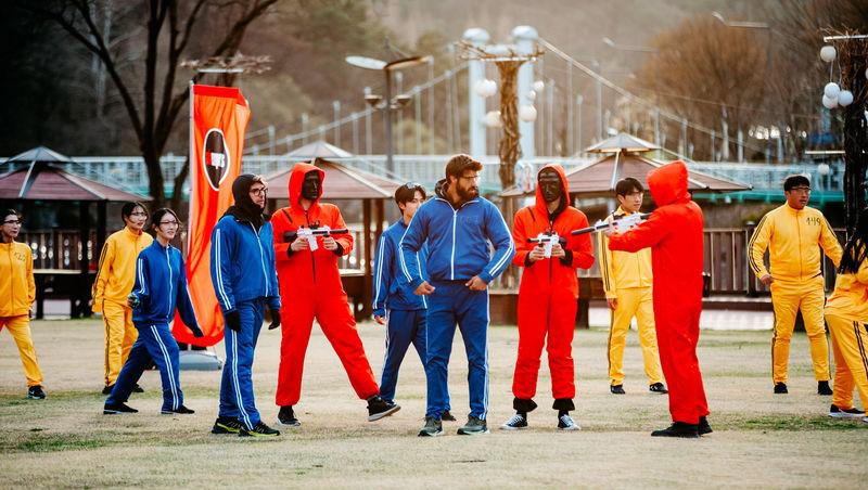 Semifinala Asia Express, 9 noiembrie 2025. Cine a câștigat ultima amuletă de pe Drumul Eroilor. Prin ce probă au trecut echipele