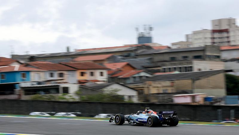 Vezi acum cursa din Formula 1™ pentru Marele Premiu al Braziliei. Spectacolul de pe Interlagos e LIVE pe Antena3CNN și AntenaPLAY