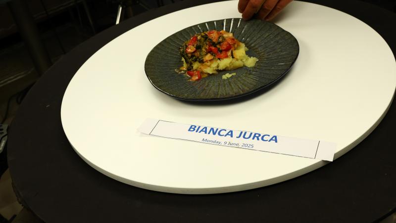 Chefi la cuțite, 1 decembrie 2025. Chef Alexandru Sautner a dat cuțitul de aur. Cine l-a primit și ce concurenți au atras atenția