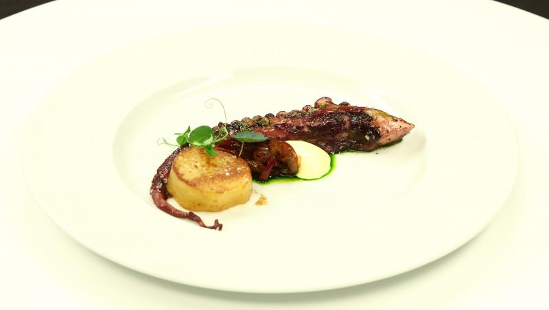 Chefi la cuțite, 1 decembrie 2025. Chef Alexandru Sautner a dat cuțitul de aur. Cine l-a primit și ce concurenți au atras atenția