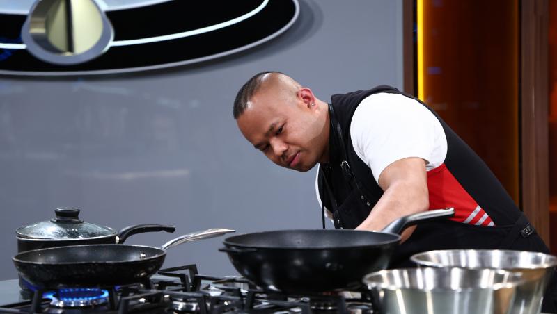 Chefi la cuțite, 1 decembrie 2025. Chef Alexandru Sautner a dat cuțitul de aur. Cine l-a primit și ce concurenți au atras atenția