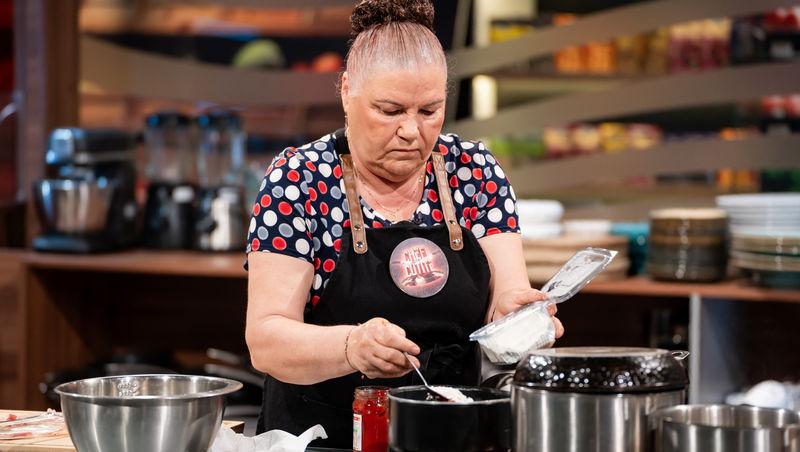 Chefi la cuțite, 1 decembrie 2025. Chef Alexandru Sautner a dat cuțitul de aur. Cine l-a primit și ce concurenți au atras atenția