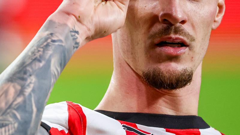 Dennis Man a cerut-o în căsătorie pe iubita lui. Cum arată Alexandra și de când formează un cuplu