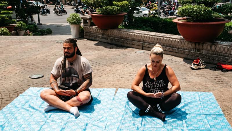 Anda Adam, pusă la zid după ce s-a pozat în zăpadă. Ce i-a făcut pe internauți să reacționeze