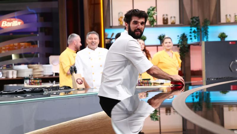 Victorie pentru echipa galbenă a lui Chef Sautner ieri, la Chefi la cuțite. Diseară, Chef Richard vrea revanșa