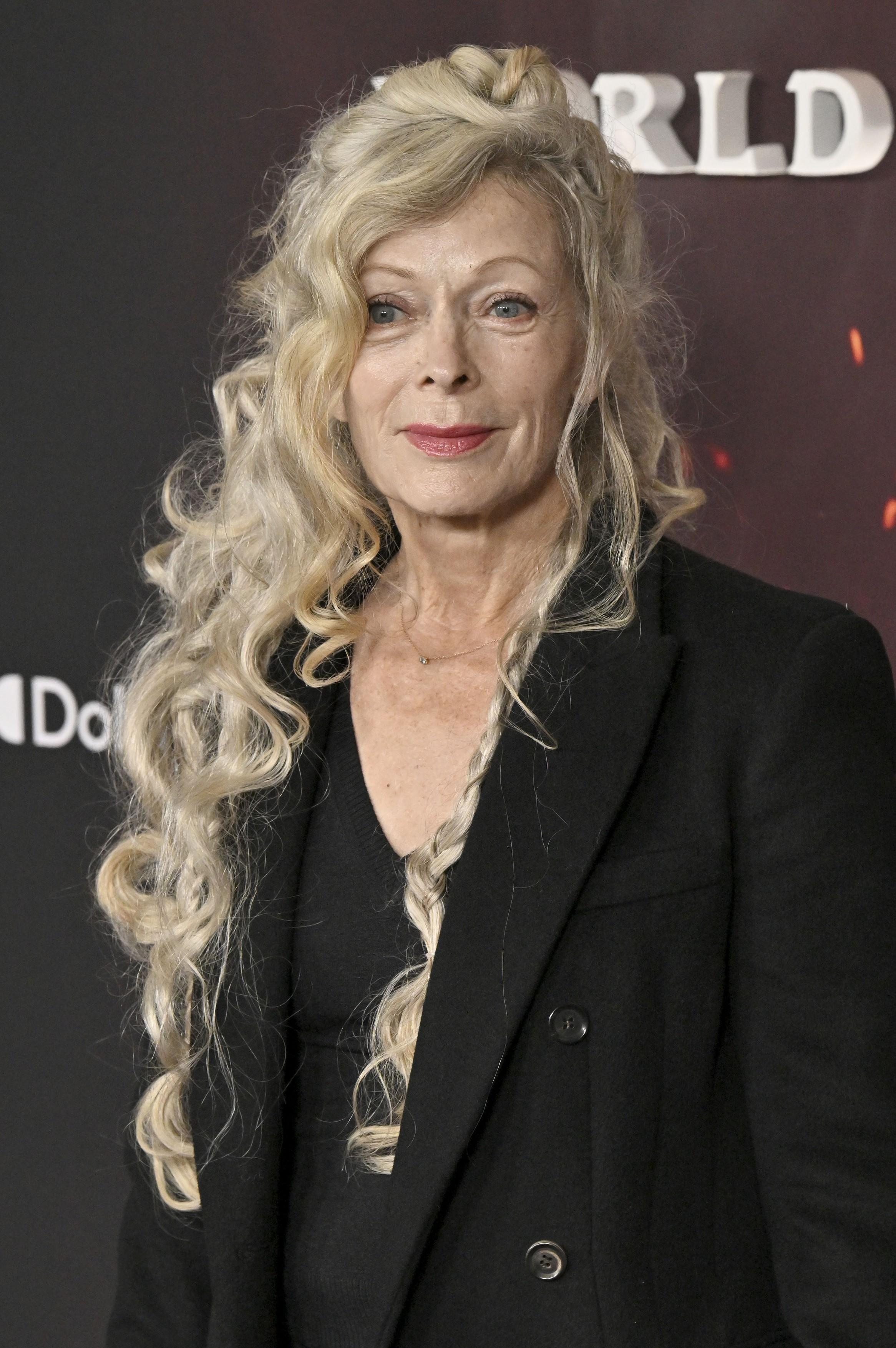 Frances Fisher, covorul roșu, 2024