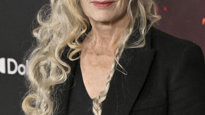 Frances Fisher, covorul roșu, 2024