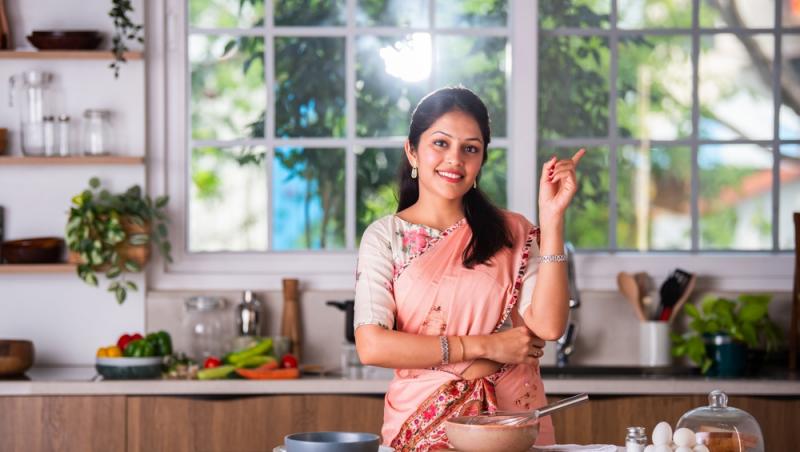 Treburile casnice prestate de femei sunt plătite de stat. Ce țară a adoptat acest sistem