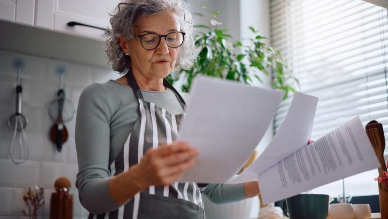 Treburile casnice prestate de femei sunt plătite de stat. Ce țară a adoptat acest sistem