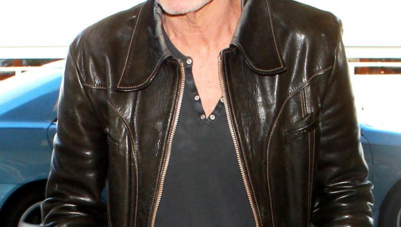 S-a aflat adevărul despre colierele cu sânge purtate de Angelina Jolie și Billy Bob Thornton. Fanii i-au acuzat că sunt vampiri