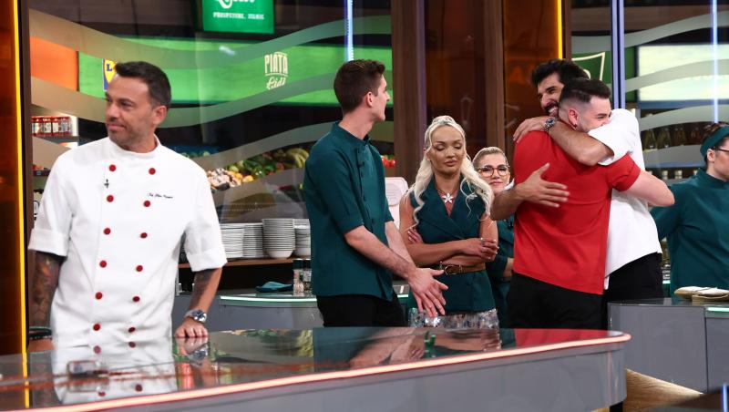 Chefi la cuțite, lider de audiență. Schimbări în trei echipe, ieri, după duelul amuletelor dintre Chef Richard și Chef Orlando