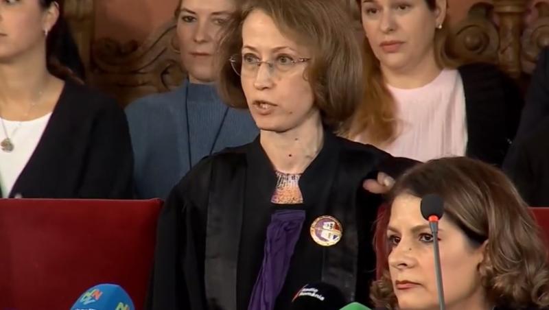 Cine este judecătoarea care a luat cuvântul în timpul conferinței de presă la Curtea de Apel București, în fața șefilor ei