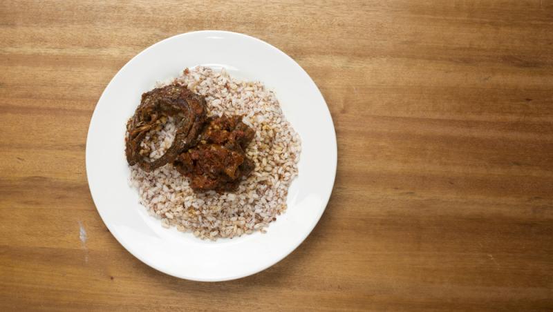 Rețeta de Obe Ata, sosul nigerian de ardei roșu care te face să mai vrei încă o porție. Ce ingredient secret dă cel mai bun gust