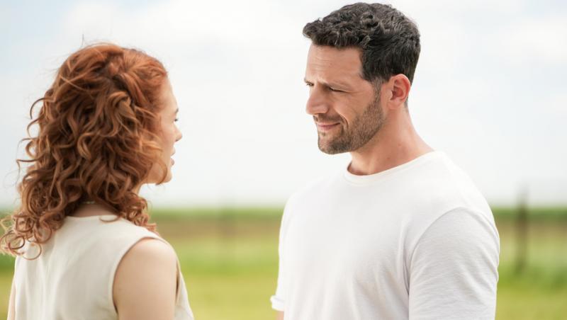 Iubire cu parfum de lavandă, rezumat episoade 40, 41, 42 din 12decembrie2025.Albert află de sarcina Andei. Teo, decizie importantă