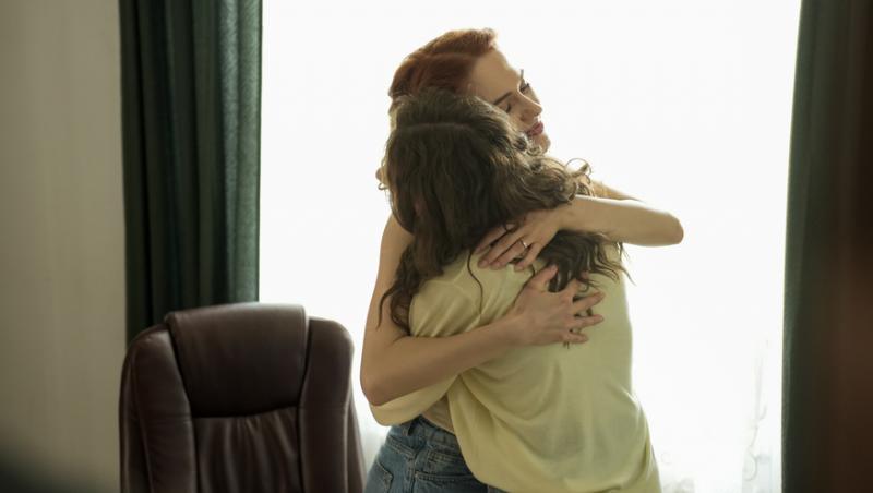 Iubire cu parfum de lavandă, rezumat episoade 40, 41, 42 din 12decembrie2025.Albert află de sarcina Andei. Teo, decizie importantă