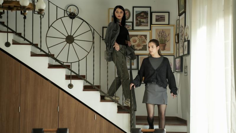 Iubire cu parfum de lavandă, rezumat episoade 40, 41, 42 din 12decembrie2025.Albert află de sarcina Andei. Teo, decizie importantă