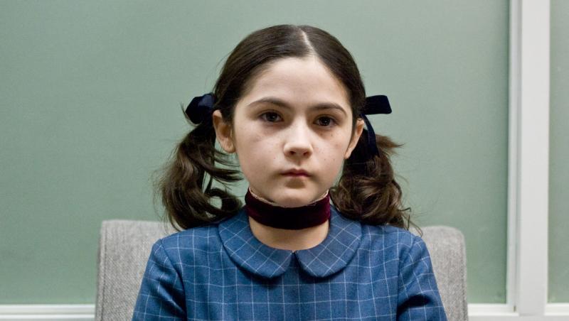 Isabelle Furhman, în rolul lui Esther din Orphan