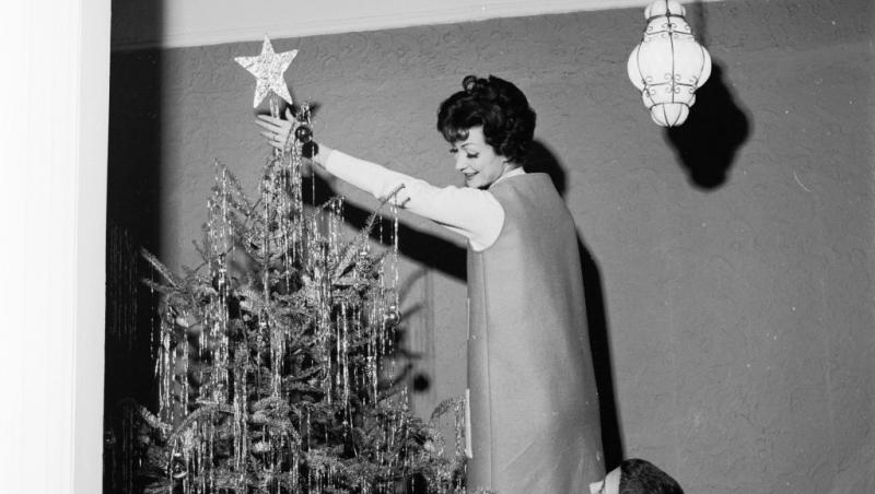 Maeștrii Feng Shui, despre influența culorilor în energia casei. În ce nuanțe să împodobești bradul în 2025 pentru prosperitate