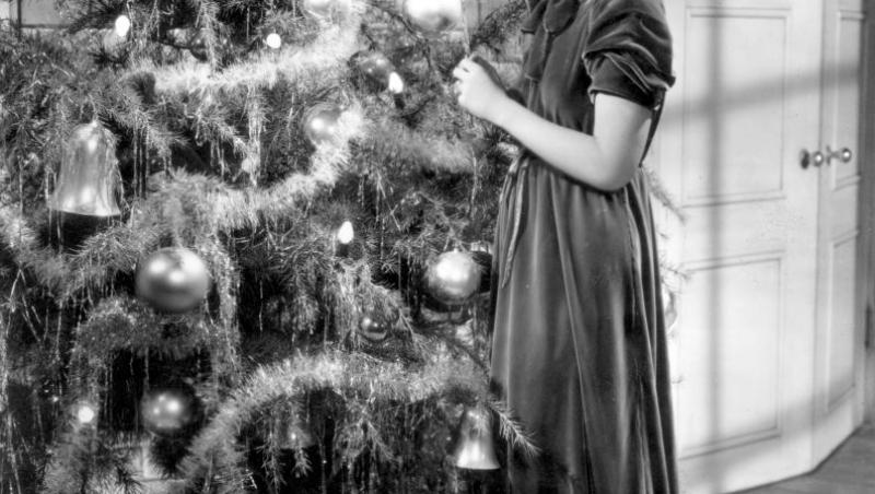 Maeștrii Feng Shui, despre influența culorilor în energia casei. În ce nuanțe să împodobești bradul în 2025 pentru prosperitate