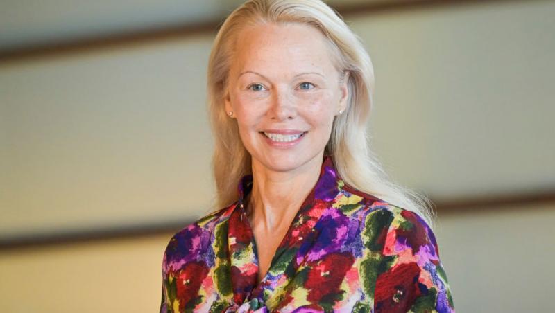 Pamela Anderson dorește să-și schimbe numele celebru. Motivul sentimental din spatele deciziei