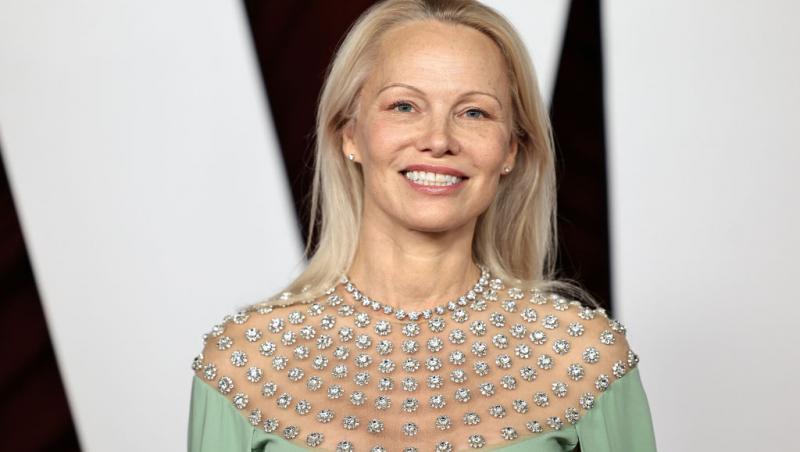 Pamela Anderson dorește să-și schimbe numele celebru. Motivul sentimental din spatele deciziei
