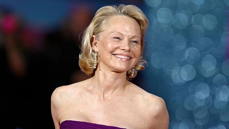 Pamela Anderson dorește să-și schimbe numele celebru. Motivul sentimental din spatele deciziei