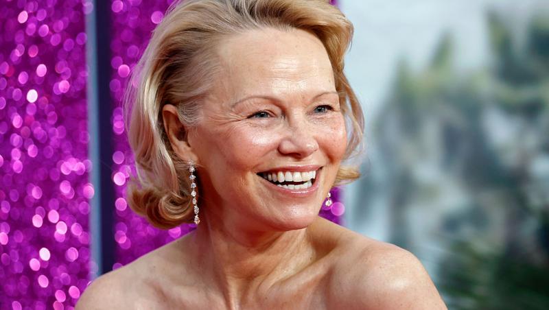 Pamela Anderson dorește să-și schimbe numele celebru. Motivul sentimental din spatele deciziei