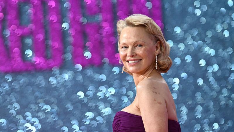 Pamela Anderson dorește să-și schimbe numele celebru. Motivul sentimental din spatele deciziei