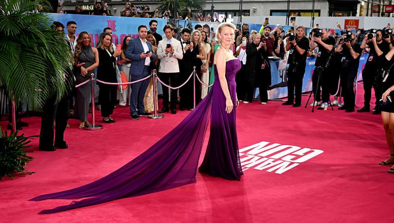 Pamela Anderson dorește să-și schimbe numele celebru. Motivul sentimental din spatele deciziei