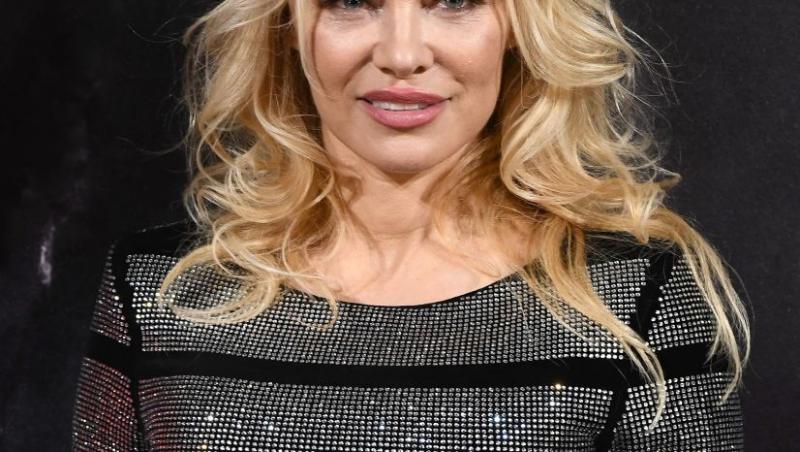 Pamela Anderson dorește să-și schimbe numele celebru. Motivul sentimental din spatele deciziei