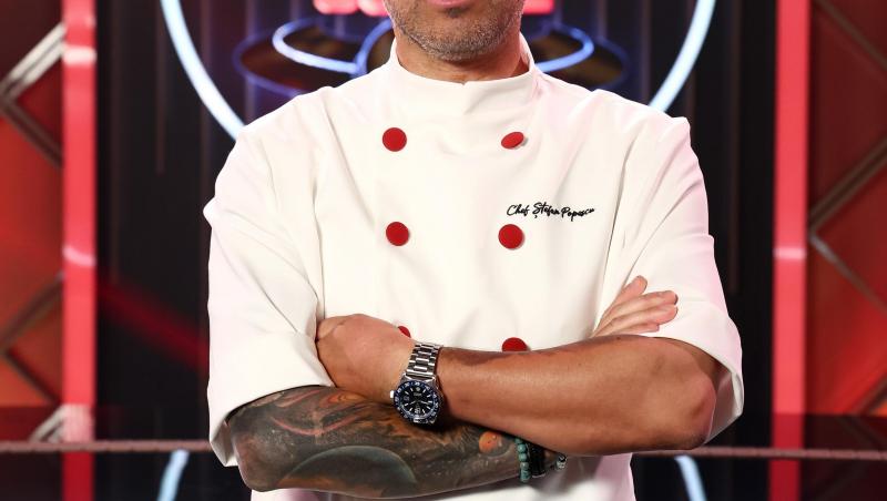 Chef Ștefan Popescu și familia lui au împodobit bradul de Crăciun. Imagini rare cu soția și băieții săi: „Este o zi specială!”