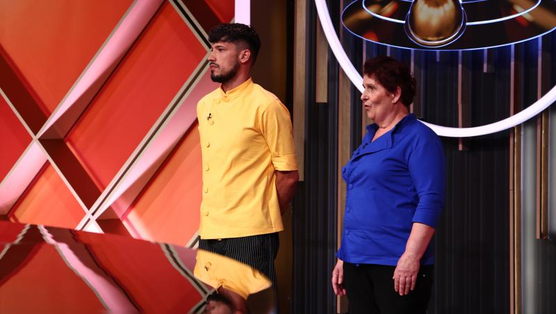 Chefi la cuțite, 14 decembrie 2025. Ce concurentă a fost eliminată în ediția de azi. Ce echipă a pierdut un membru