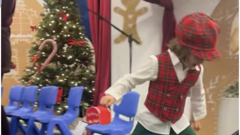 Imagini savuroase de la prima serbare a fiului lui Pepe. Ce a făcut micuțul pe scenă: „E personaj!”