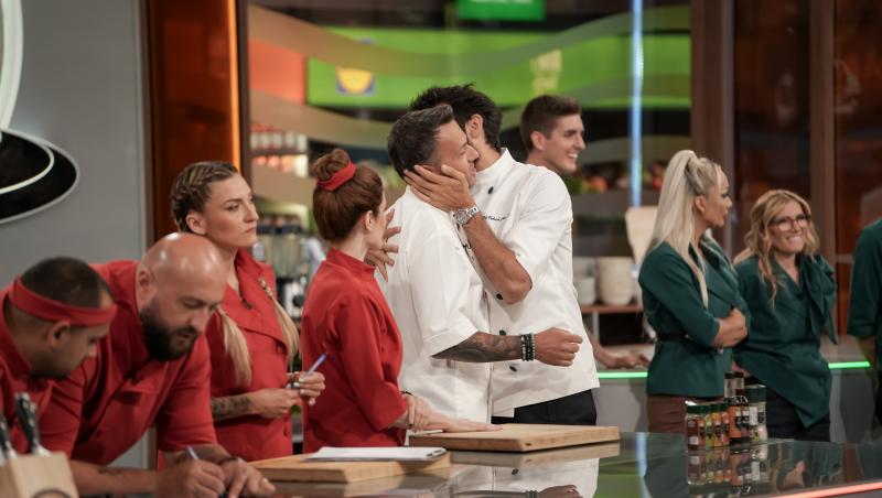 Chefi la cuțite, 15 decembrie 2025. Ce echipă a câștigat proba de astăzi și ce au avut de gătit. Cine va merge la individuale