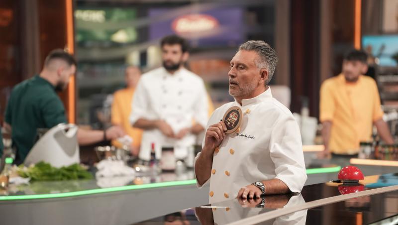 Rezultat fără precedent la Chefi la cuțite. Unul dintre jurați va obține o superputere. Două amulete vor fi puse în joc la battle