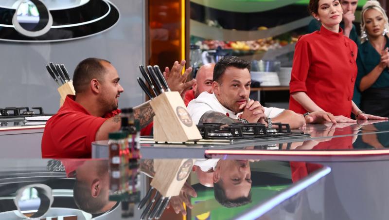 Rezultat fără precedent la Chefi la cuțite. Unul dintre jurați va obține o superputere. Două amulete vor fi puse în joc la battle