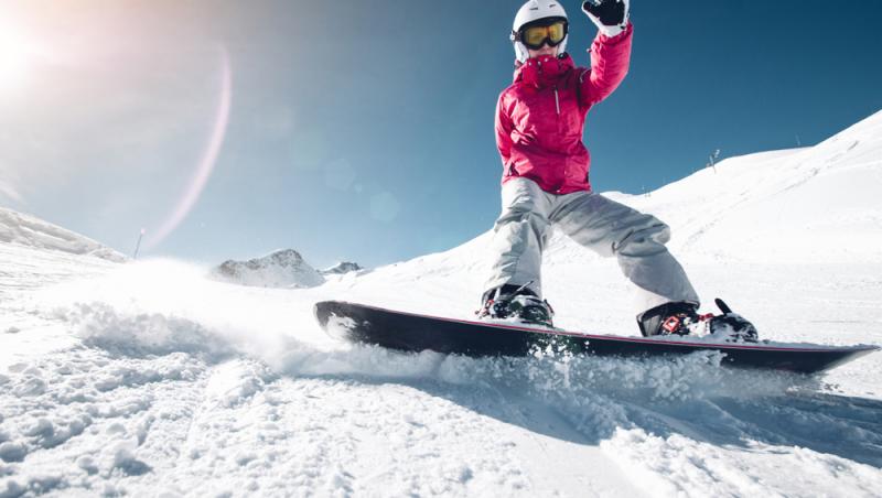 Prima pârtie deschisă în sezonul acesta. Cât o costă o porție de ciorbă | VIDEO