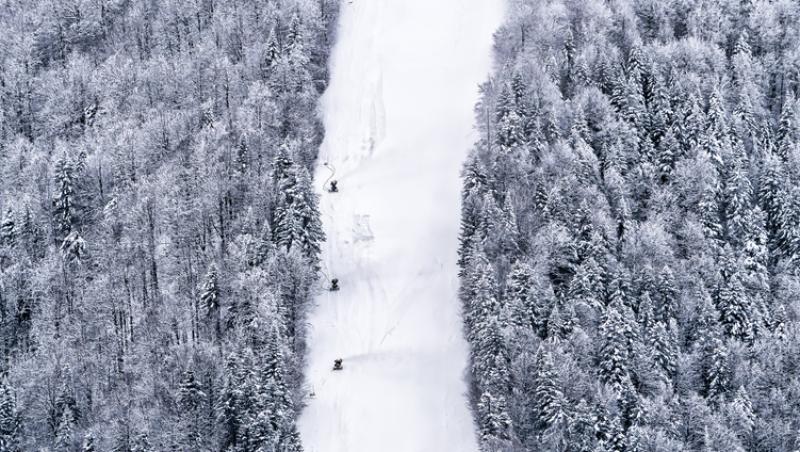 Prima pârtie deschisă în sezonul acesta. Cât o costă o porție de ciorbă | VIDEO