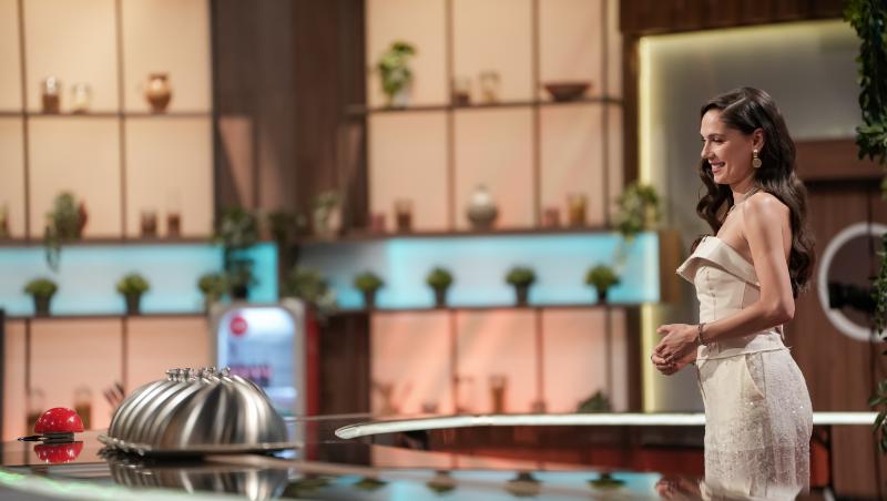 Chefi la cuțite, 15 decembrie 2025. Cine a părăsit competiția în această ediție. Ce echipă a pierdut un concurent