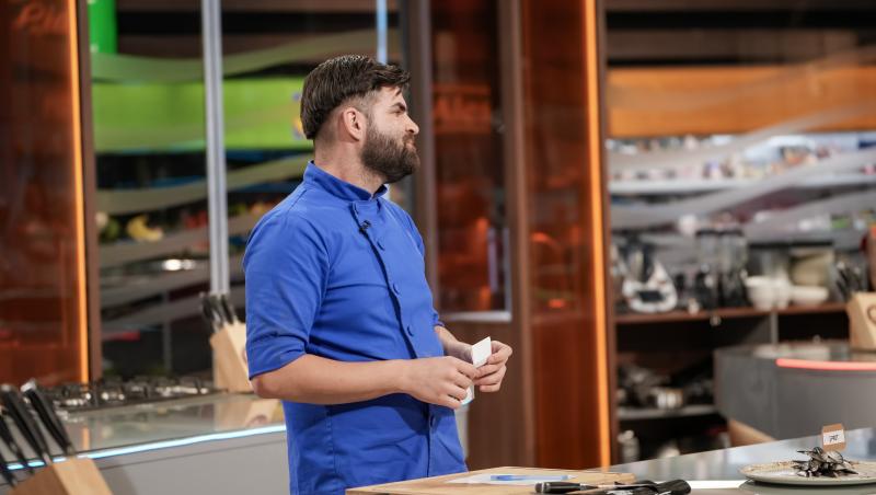 Chefi la cuțite, 15 decembrie 2025. Cine a părăsit competiția în această ediție. Ce echipă a pierdut un concurent