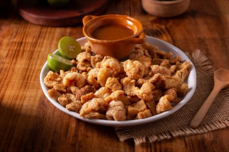 Rețetă tradițională jumări de porc explicată pas cu pas - secretul unor jumări crocante și delicioase