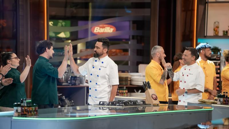 Chefi la cuțite, 16 decembrie 2025. Echipa care a câștigat proba de azi. Ce au avut concurenții de gătit și cine i-a jurizat