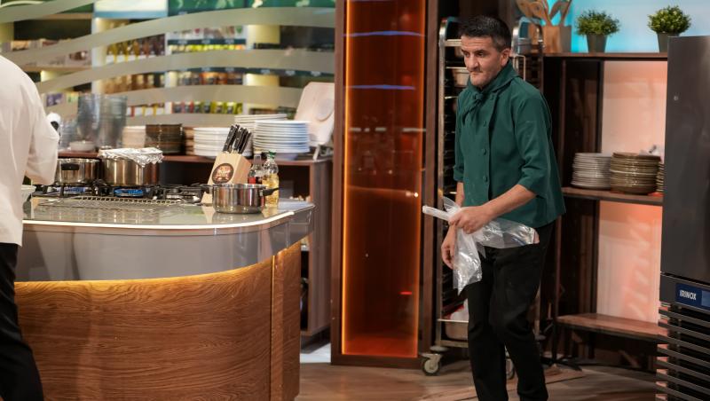 Chefi la cuțite, 16 decembrie 2025. Echipa care a câștigat proba de azi. Ce au avut concurenții de gătit și cine i-a jurizat